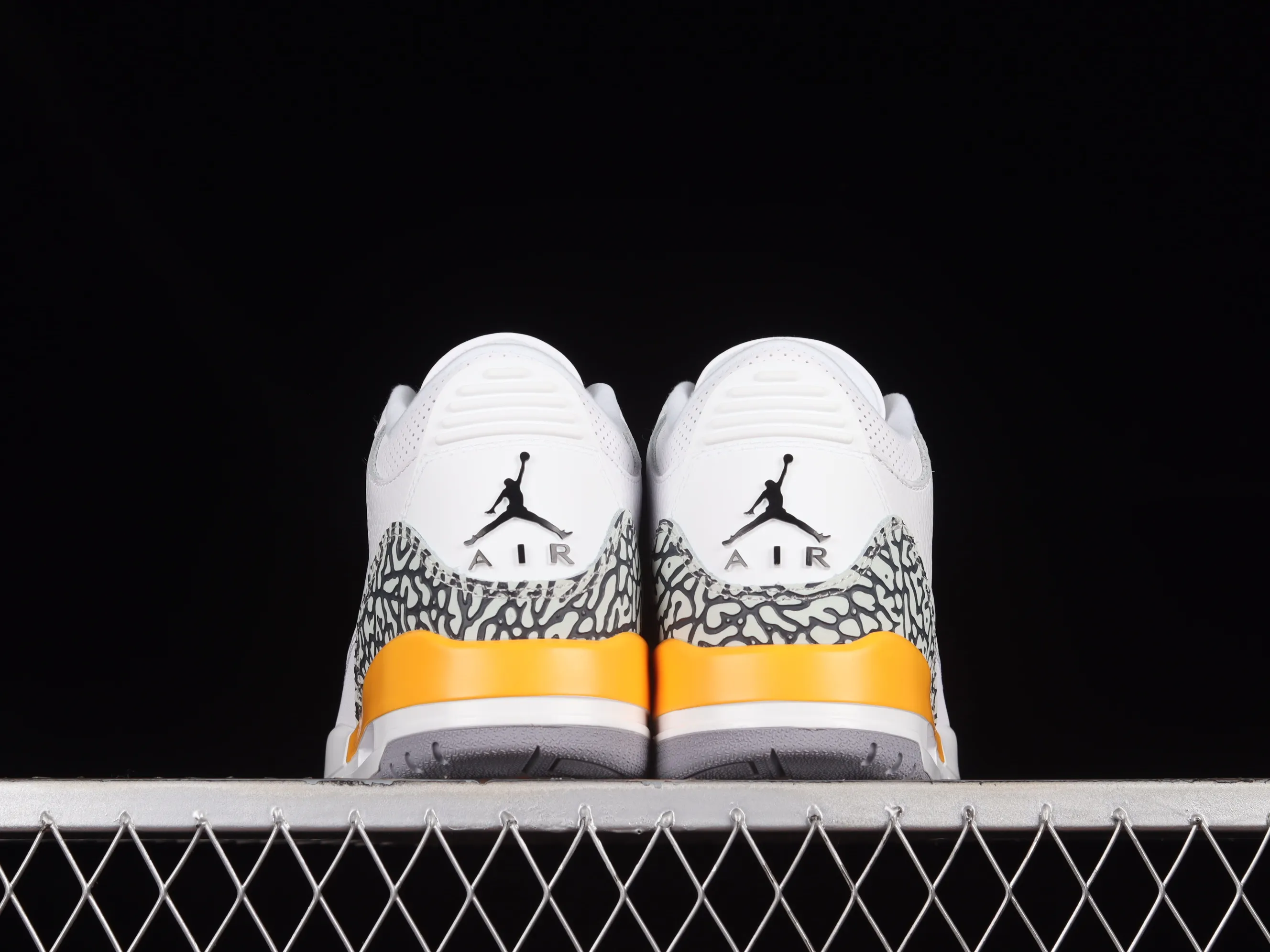 All categories Air Jordan Jordan series basketball shoes Air Jordan 3 Air Jordan 3 Retro AJ3 Joe 3 white and yellow lychee pattern basketball shoes CT8532-168